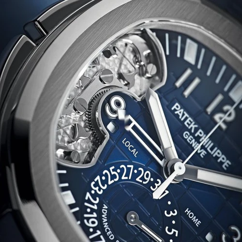 Patek Philippe Aquanaut Travel Time Advanced Research Aquanaut - Image 3