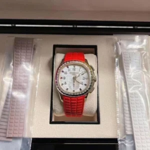 Patek Philippe Aquanaut 7968/300R-001 Luce Rainbow