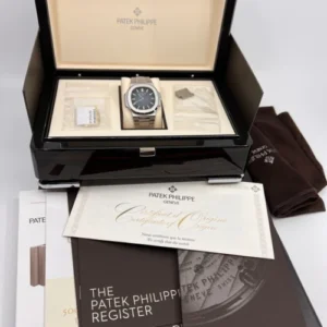Patek Philippe 5711 Nautilus Complete Set Blue Dial Nautilus Stainless Steel