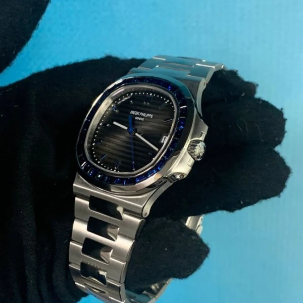 Patek Philippe 5711/111P-001 Nautilus - Image 3