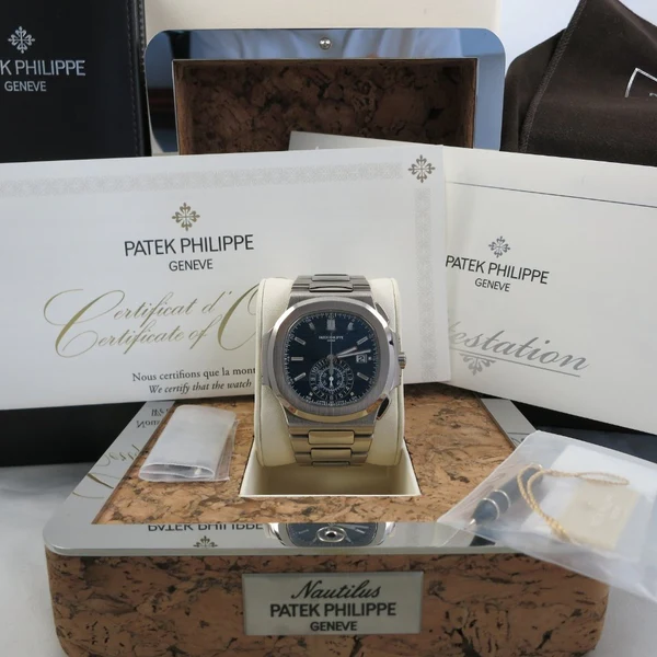 Patek Philippe 5976/1g For Sale - Image 2