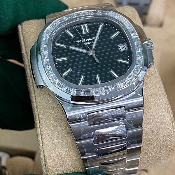 Patek Philippe Nautilus 5711-1300A - Image 2