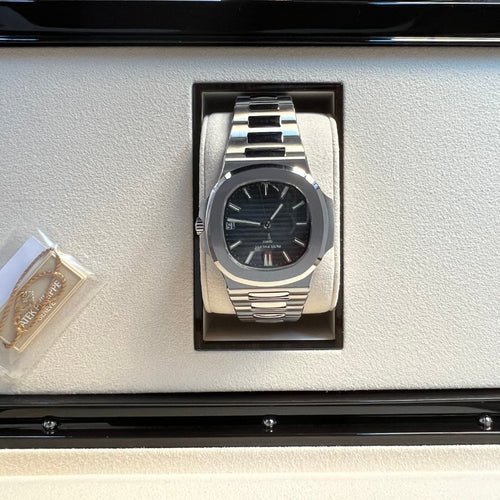Patek Philippe Nautilus 5711/1A-010 - Image 3