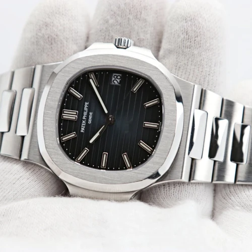 Patek Philippe Nautilus 5711/1A Blue Dial - Image 2
