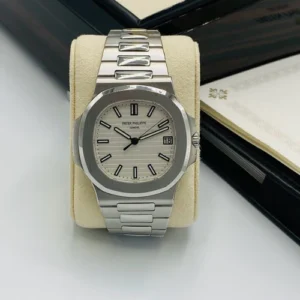 Patek Philippe Nautilus 5711/1A discontinued white dial