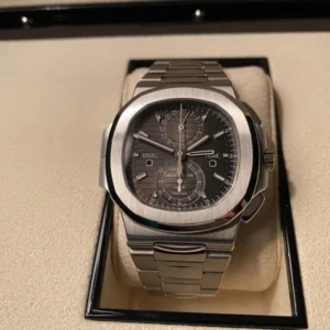 Patek Philippe Nautilus TIFFANY & CO FULL SET MINT