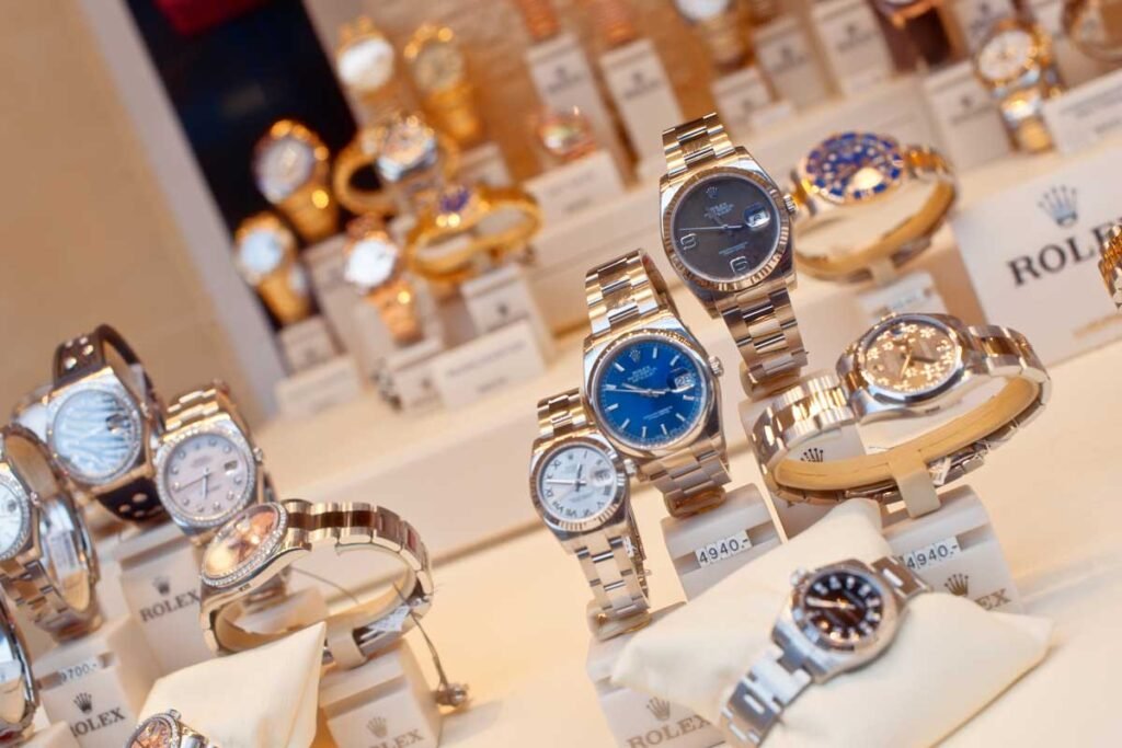 Buy New Luxury Watches Online